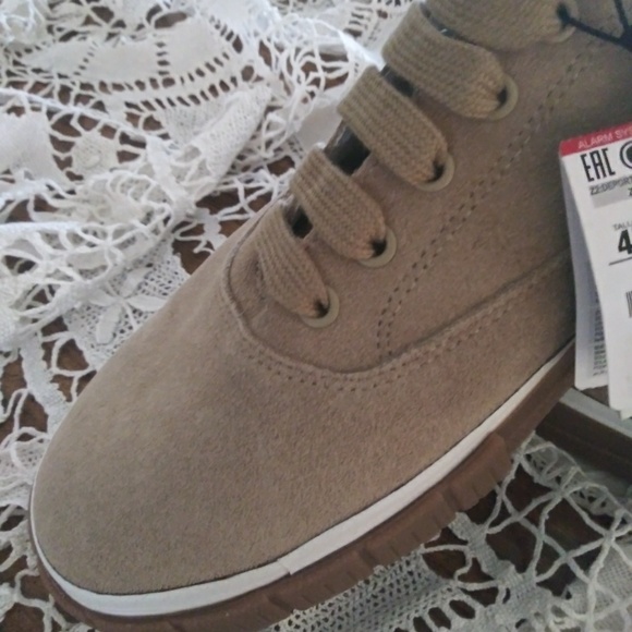 Zara Man beige leather plimsolls 5367/302 - Picture 2 of 5